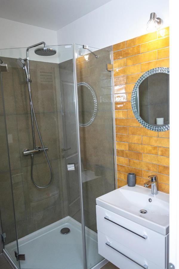 Carul Din Stele Hotel Cotofenii din Fata Luaran gambar