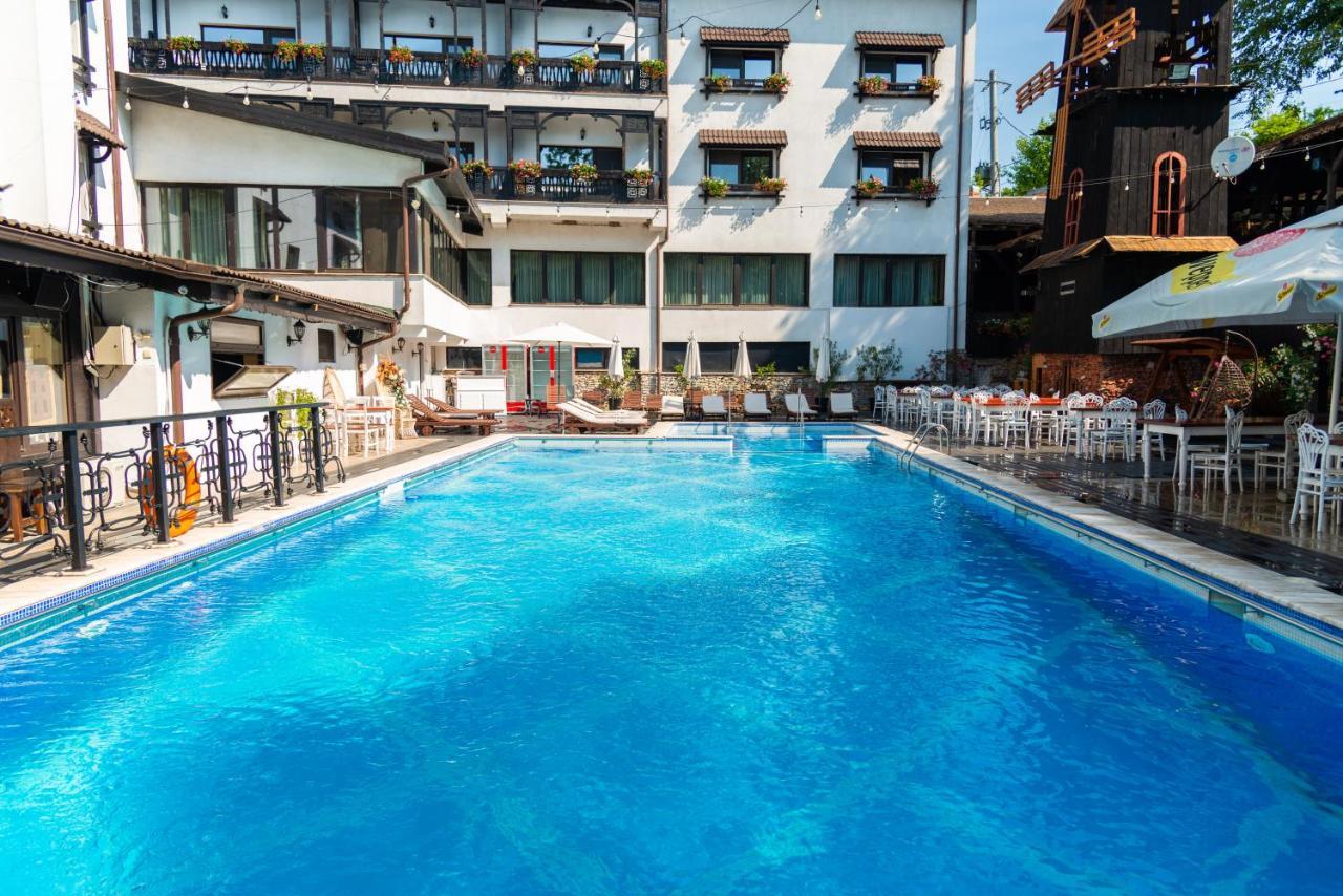 Carul Din Stele Hotel Cotofenii din Fata Luaran gambar